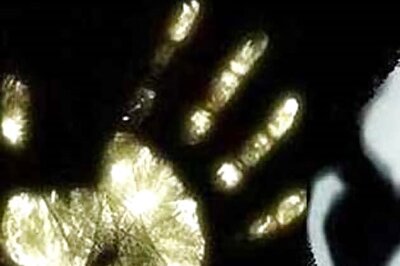 Man cuts wife's dead body, burns at home