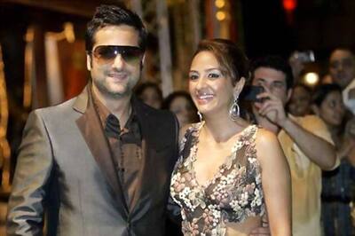 Actor Fardeen Khan's wife expecting twins