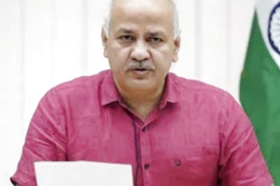 UP Poll Turf Charged Up by AAP's Power Play: Steep Bills Driving People to Suicide, Says Sisodia