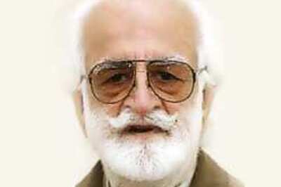 Bugti's body dug out from cave