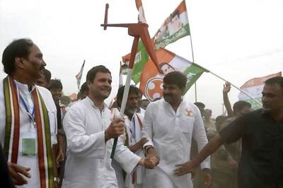 Modi in 'amazing hurry' to 'grab' land of farmers by re-promulgating Land Ordinance for 3rd time: Rahul