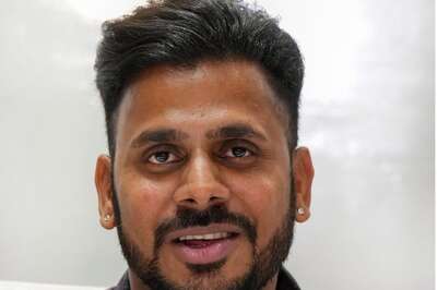 Ranji Trophy: Bengal's Manoj Tiwary Completes 10000 Runs, Anustup Majumdar Marches On in Rescue Act vs Assam