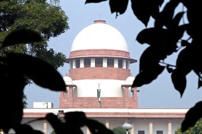 SC Directs Authorities to Remove Mosque Inside Allahabad HC Complex Within 3 Months