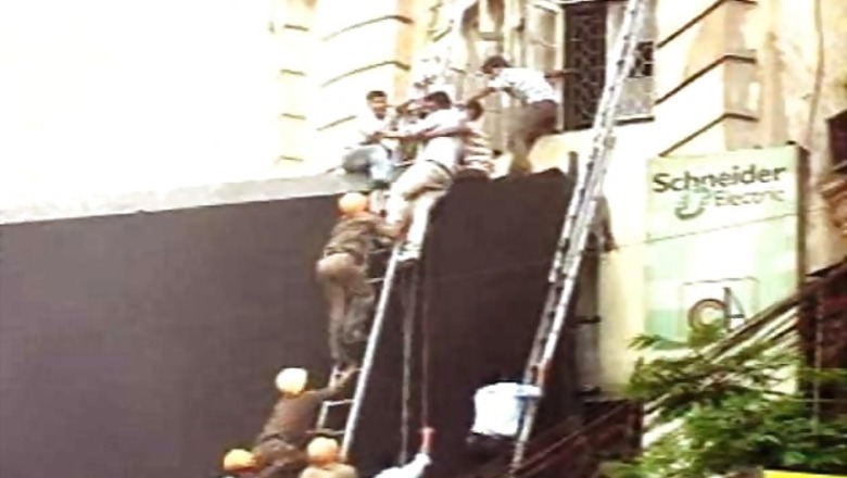 Two arrested for Kolkata building fire