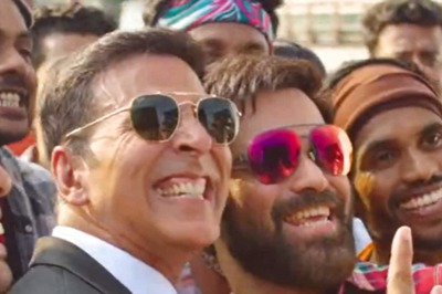 Selfiee: Akshay Kumar And Emraan Hashmi Announce First Film Together, Promise 'Laughter And Emotions'
