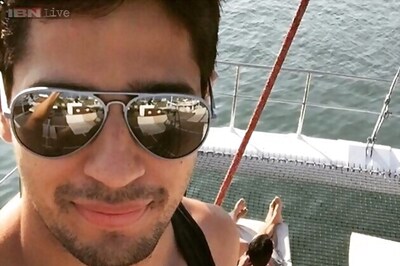 Sidharth Malhotra joins Instagram, shares a selfie