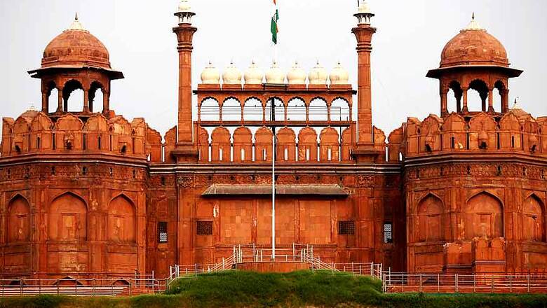 Ukraine Ambassador's Phone Stolen at Red Fort While Taking Selfie