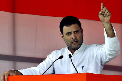 Rahul Gandhi reaches out to home buyers, discusses real estate bill