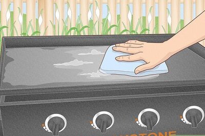 The 3 Best Ways to Clean & Season a Blackstone Griddle