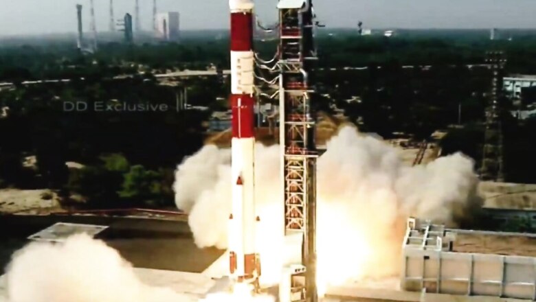 With Modi's Photo & Bhagavad Gita, ISRO Launches 19 Satellites in First Lift-off of 2021