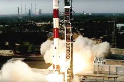 With Modi's Photo & Bhagavad Gita, ISRO Launches 19 Satellites in First Lift-off of 2021