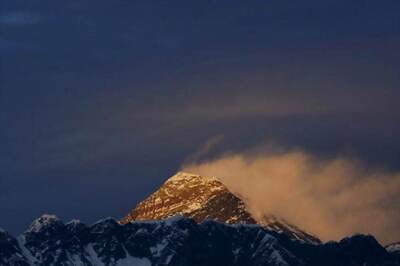 Snowstorm Kills At Least Eight Climbers on Nepal’s Mount Gurja