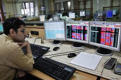 Sensex ends flat, Nifty at 7977