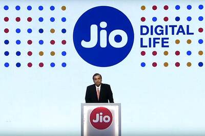 Reliance Jio IPL 2018 Offers: Cricket Season Pack, Play Along Prizes, Comedy Shows And More