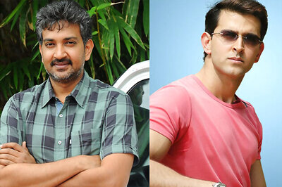 Rajamouli wants Hrithik to play lead in 'Magadheera'