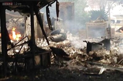 Teenage girl bomber kills 15 at northeast Nigeria bus station