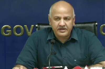 Covid-19: Sisodia Writes to Amit Shah, Seeks Directions to L-G to Allow Hotels and Weekly Markets in Delhi