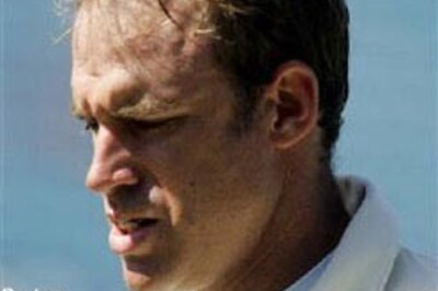 India aim series win | Aussies seek Bishan's help