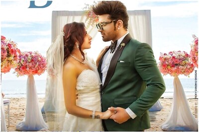 Paras Chhabra and Mahira Sharma Play Star Crossed Lovers in Romantic Music Video Baarish