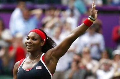 Serena Williams through to second round