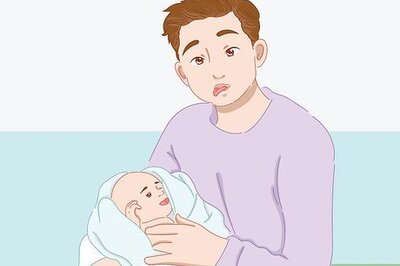 How to Keep a Baby Entertained