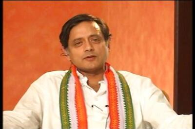 Sunanda Pushkar murder: CPI demands Shashi Tharoor's resignation