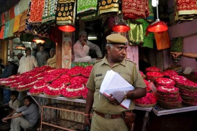 Amid Nizamuddin Crisis, 100 Gather for Religious Congregation at Rajasthan Dargah, Cops Use Force