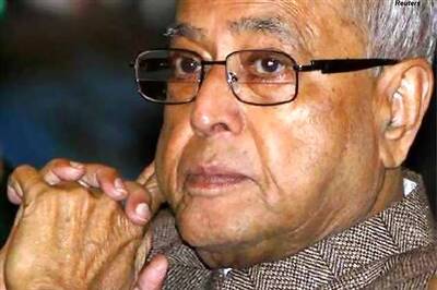 President Pranab Mukherjee condemns Bodh Gaya blasts as senseless terror act