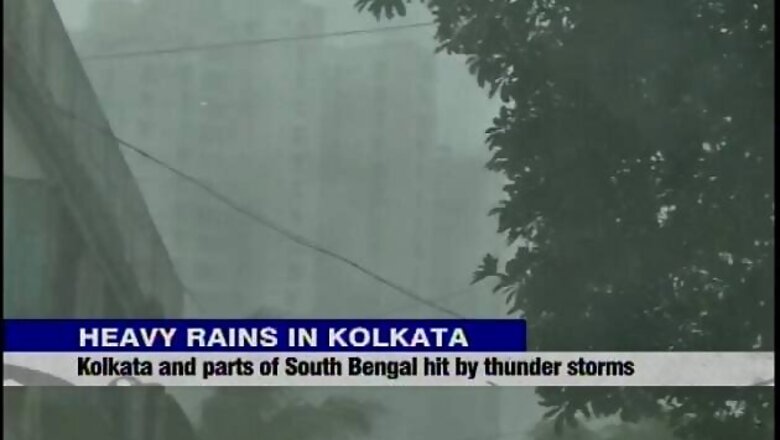 Kolkata hit by thunder storm, at least two dead