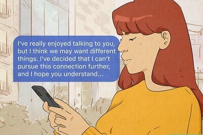 Are We in a Relationship If We Only Text? 6 Things You Need to Know About Texting Relationships