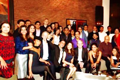 Snapshot: Amitabh Bachchan, Sania Mirza Attend SRK's Dinner Party for Apple CEO Tim Cook