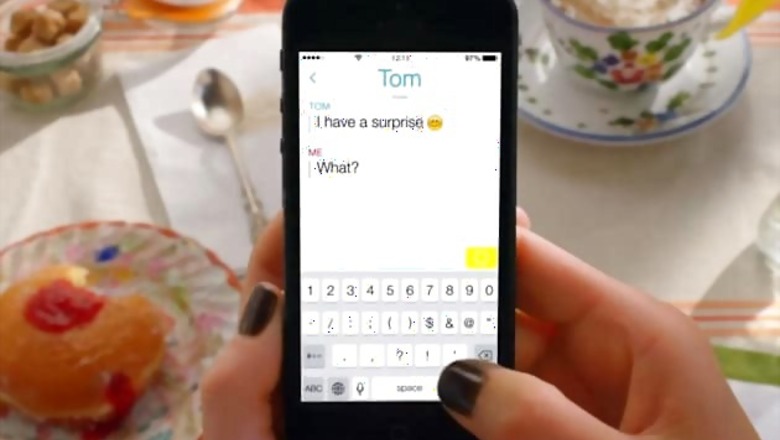 Snapchat finally allows users to chat