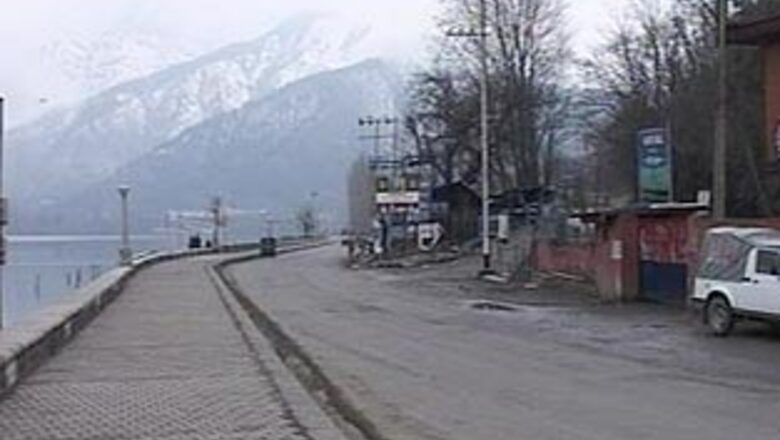 Separatist group shutdown affects life in Srinagar