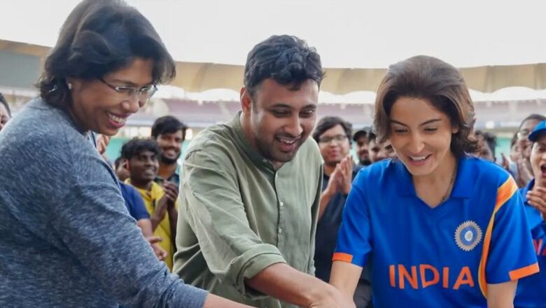 Anushka Sharma Wraps Chakda Xpress In 65 Days, Jhulan Goswami Performs Final Clap; See Pics
