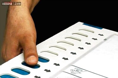 63 pc of voters to reject all candidates in the fray in Seemandhra region: Survey