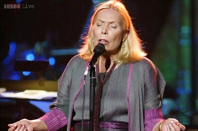 Joni Mitchell in 'good spirits' at LA hospital