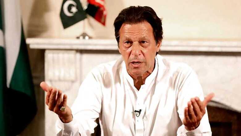 Imran Khan Asks Pakistan Army to 'Respond Decisively' to Indian 'Misadventure' in Pulwama Aftermath