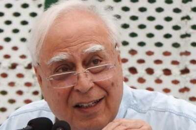 BJP Wants 'Opposition-free' India: Sibal on CBI Summoning Kejriwal