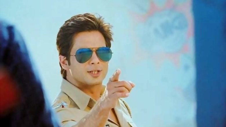'Phata Poster Nikhla Hero' Tweet Review: 1st day, 1st show