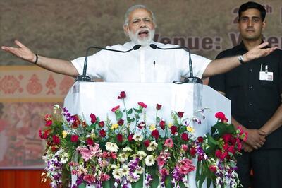 Modi Reviews Performance of Ministries, Asks Them to Think Out-of-the-Box