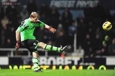 West Ham hold Southampton to a 0-0 draw