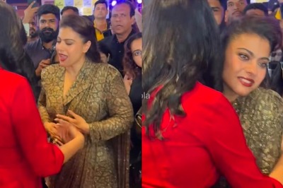 Sushmita Sen Stops To Catch Up With Kajol At An Award Show, Video Goes Viral; Watch