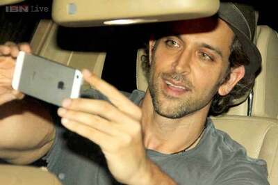 Snapshot: Hrithik Roshan spotted with mother Pinky, sons Hridhaan and Hrehaan