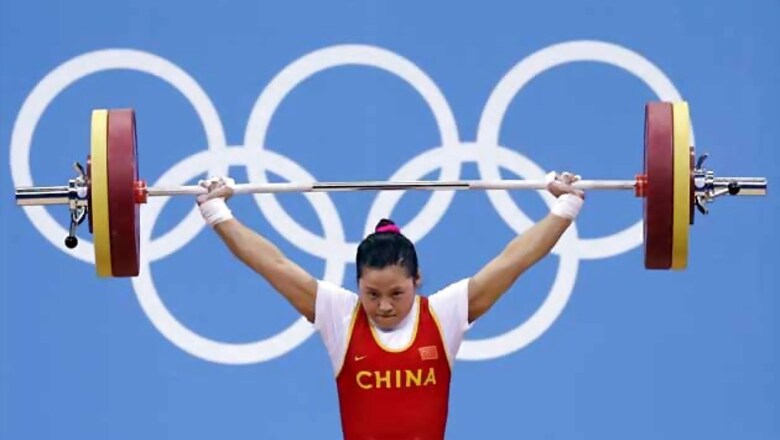 Chinese Li Xueying wins gold in weightlifting