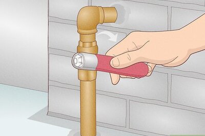 A Complete Guide to Fix a Leaking or Dripping Tub Faucet