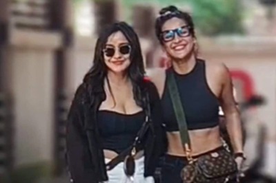Neha Sharma and Aisha Sharma Look Uber-Cool as They Step Out In Mumbai; Smile For Paparazzi