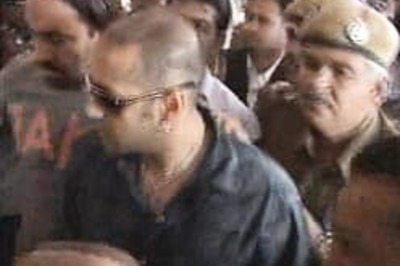 Jodhpur court stays Salman's jail term