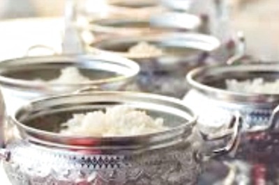 This Andhra Flower Seller Used To Give Food To Devotees Who Visited Dharamraja Temple