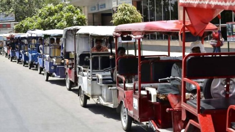 Power Theft to Charge E-rickshaws Costs Delhi Discoms Annual Loss of Rs 150 Crore