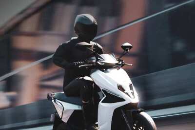 Simple Trademarks Dot One Name, Likely To Introduce Affordable E-scooter Soon